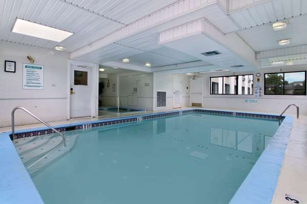 Pool - Super 8 Hotel Gettysburg