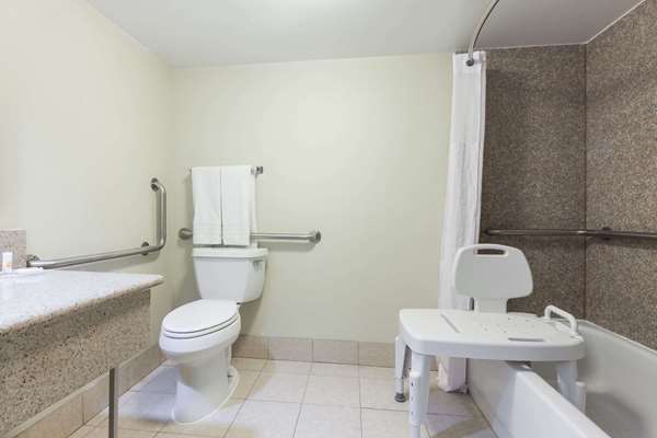  - Days Inn New Orleans Airport Kenner