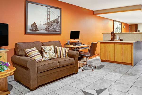  - Super 8 Motel Albany - I-5, Exit 234