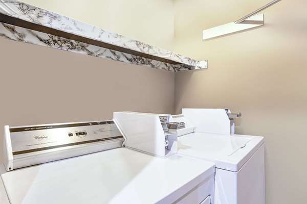  - Super 8 Motel Albany - I-5, Exit 234