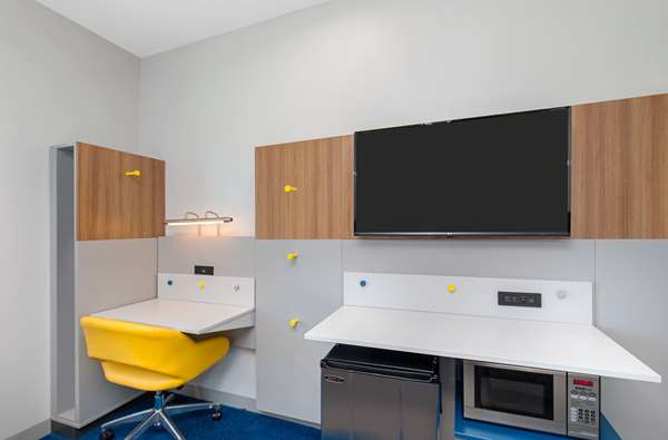  - Microtel Inn & Suites by Wyndham Opelika - I-85, Exit 58