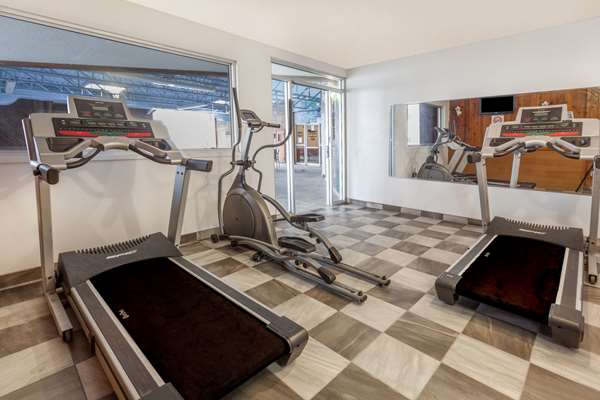 Fitness/ Exercise Room - Days Inn Fredericton