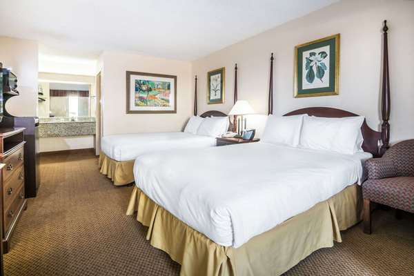  - Days Inn Expressway Killeen