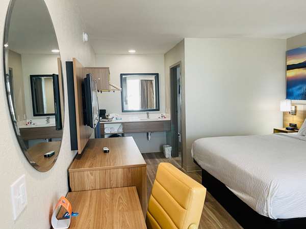  - Days Inn Expressway Killeen