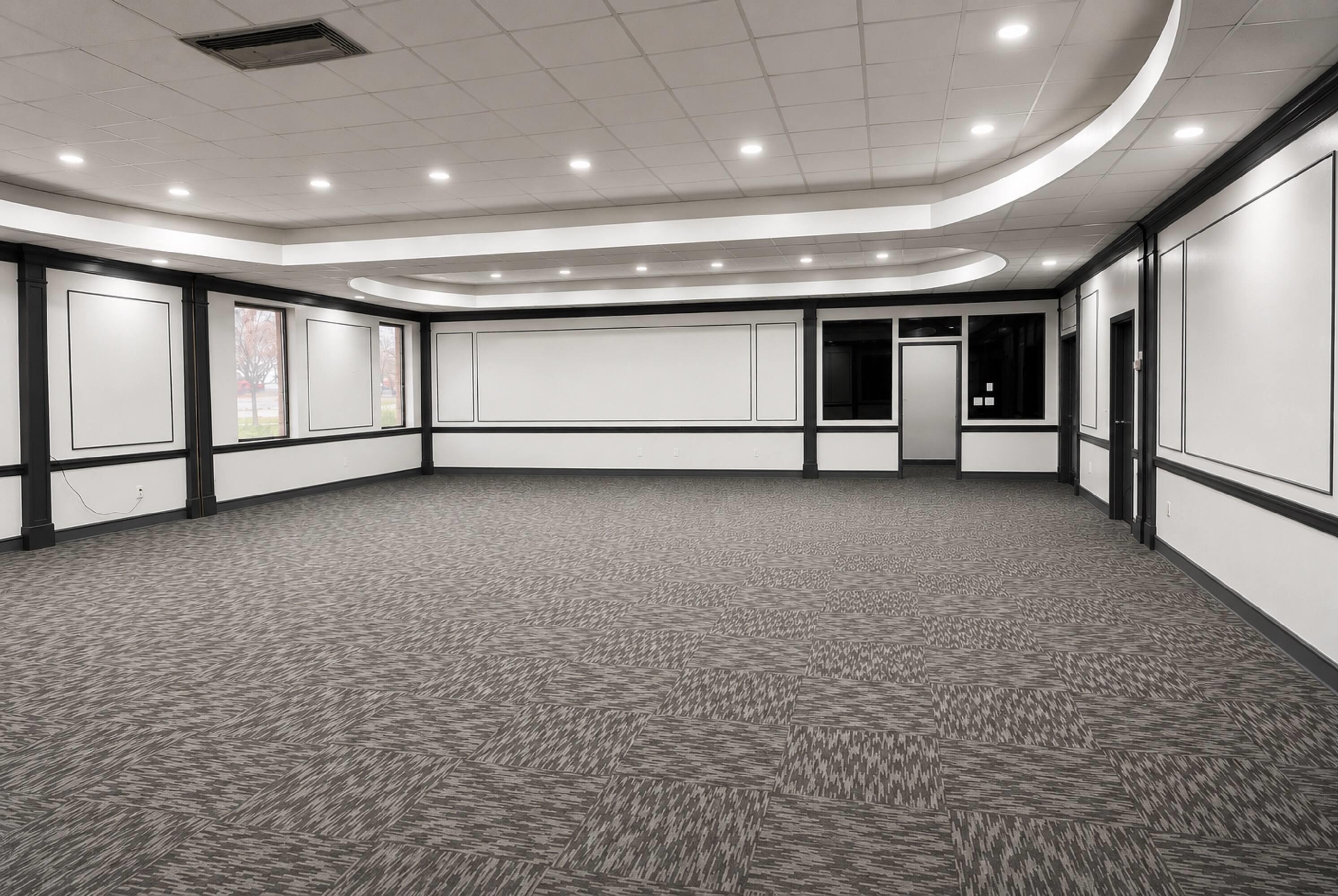 Meeting Room | Super 8 by Wyndham Harrison OH