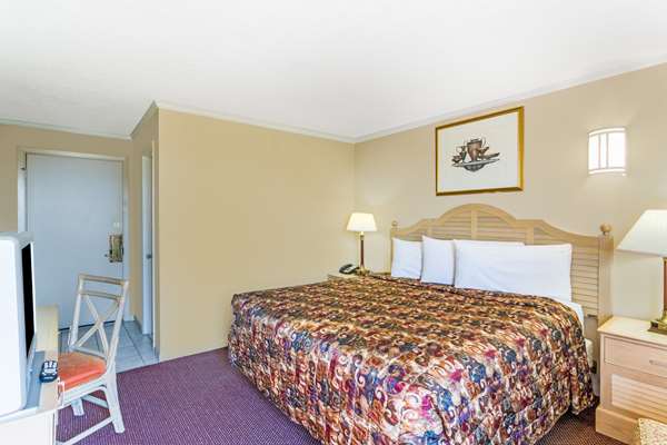  - Days Inn Slidell - I-10, Exit 266
