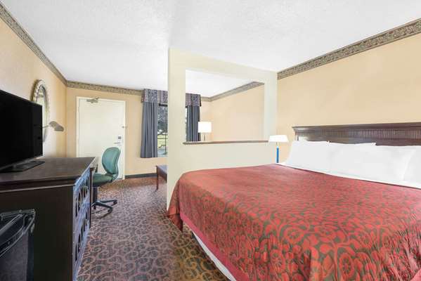  - Days Inn & Suites York