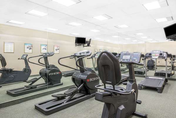 Fitness/ Exercise Room - Days Inn & Suites York