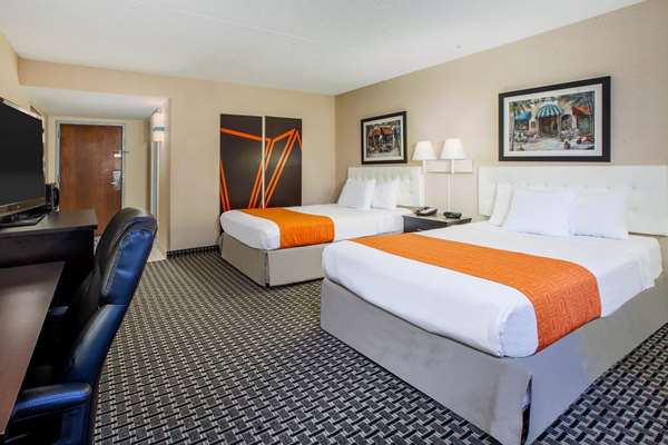  - Howard Johnson Inn Lima - I-75, Exit 125