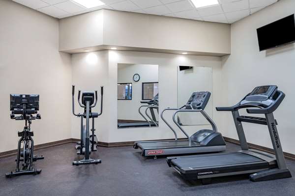 Fitness/ Exercise Room - Howard Johnson Inn Lima - I-75, Exit 125