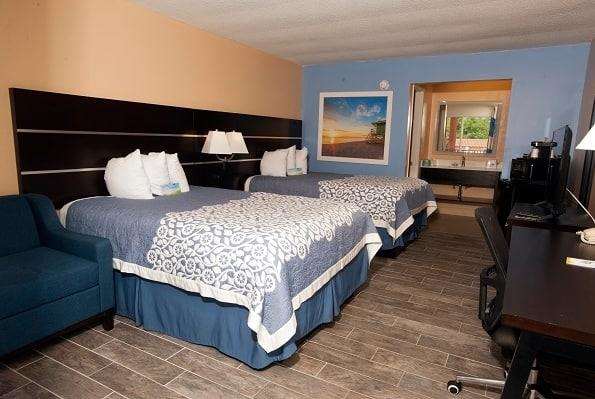  - Days Inn Fort Myers Springs Resort