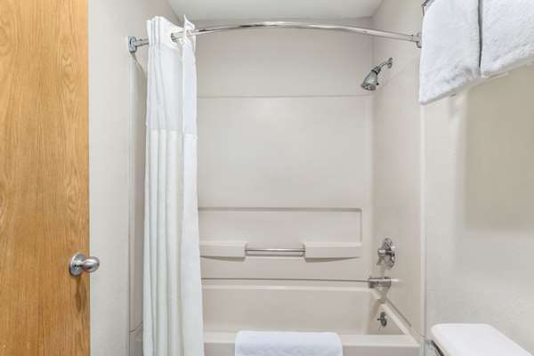  - Baymont Inn & Suites Cortez