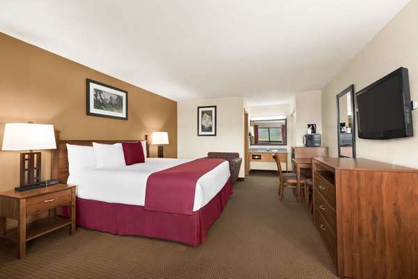  - Baymont Inn & Suites Cortez