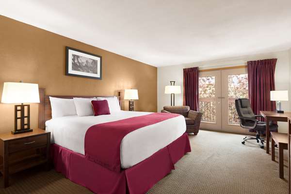 Suite - Baymont Inn & Suites Cortez