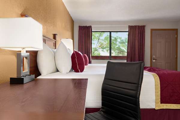  - Baymont Inn & Suites Cortez