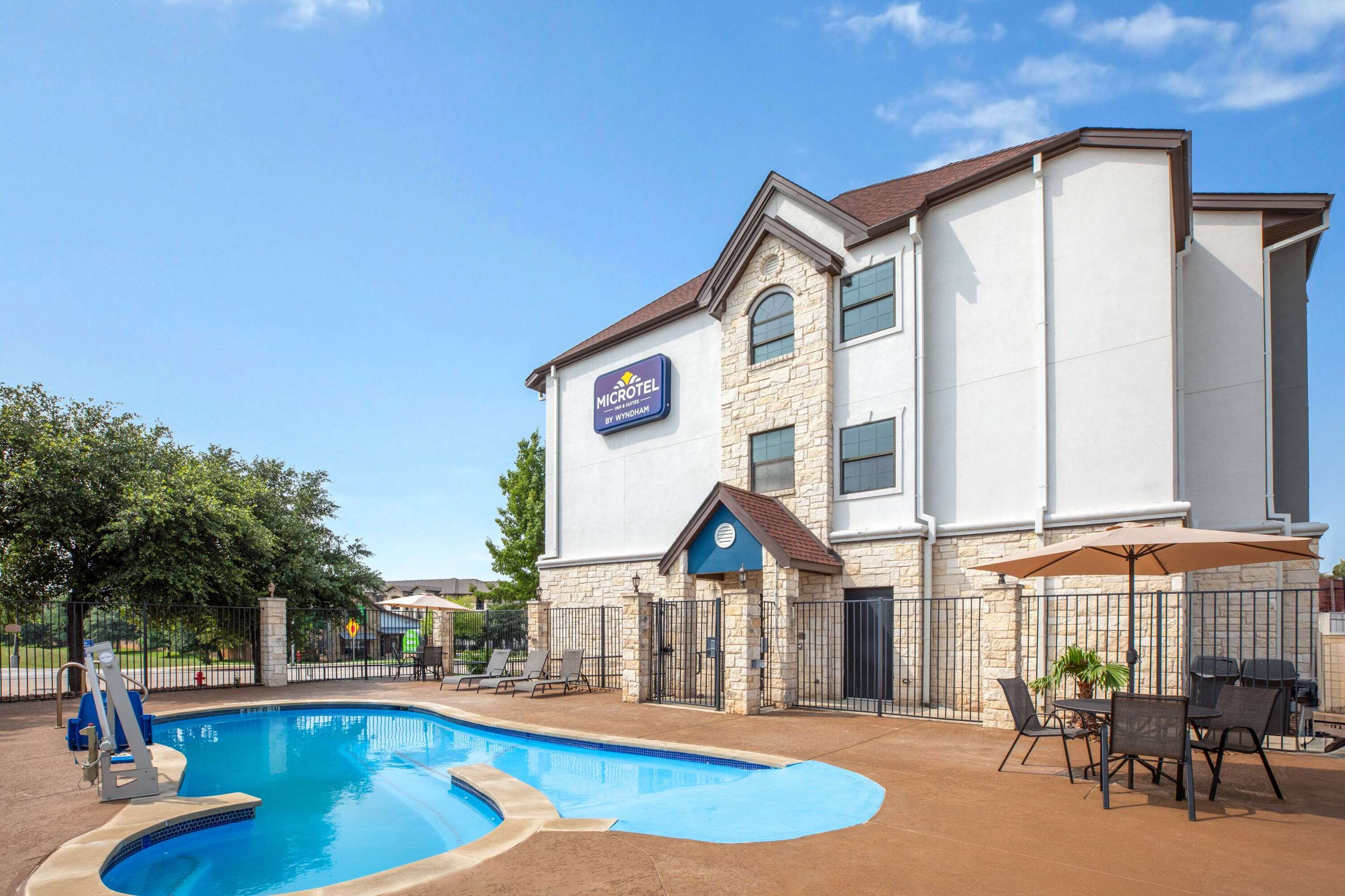 Pool | Microtel Inn & Suites by Wyndham Buda Austin South