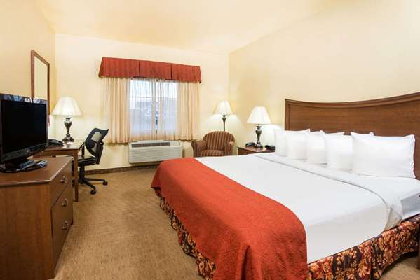  - Days Inn Ellis - I-70, Exit 145