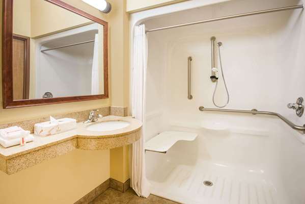  - Days Inn Ellis - I-70, Exit 145
