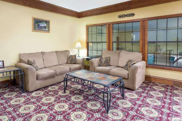  - Super 8 Hotel Freeport