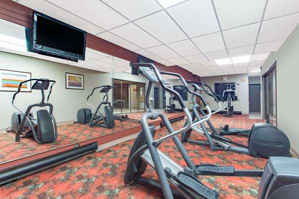 Fitness/ Exercise Room - Ramada Hotel Williams Lake