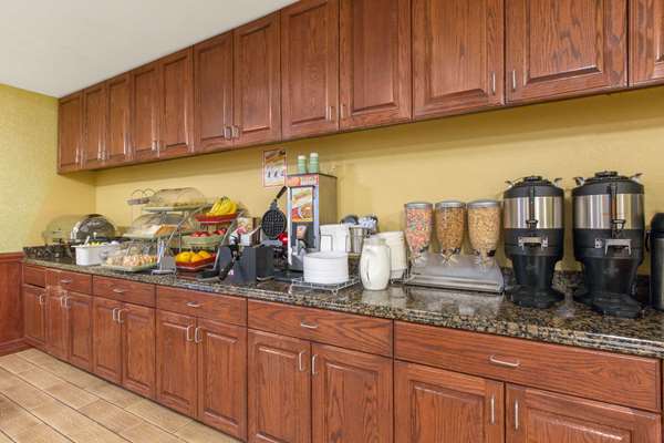  - Hawthorn Suites by Wyndham Padre Island Corpus Christi