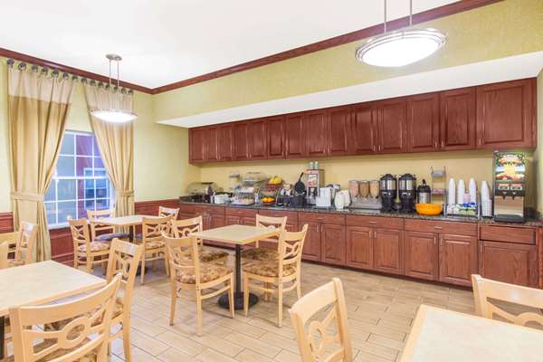  - Hawthorn Suites by Wyndham Padre Island Corpus Christi