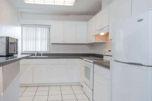  - Knights Inn Arcadia