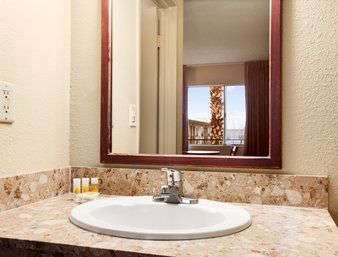  - Days Inn Las Vegas at Wild Wild West Gambling Hall