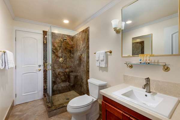  - Days Inn Maui Oceanfront Inn Kihei