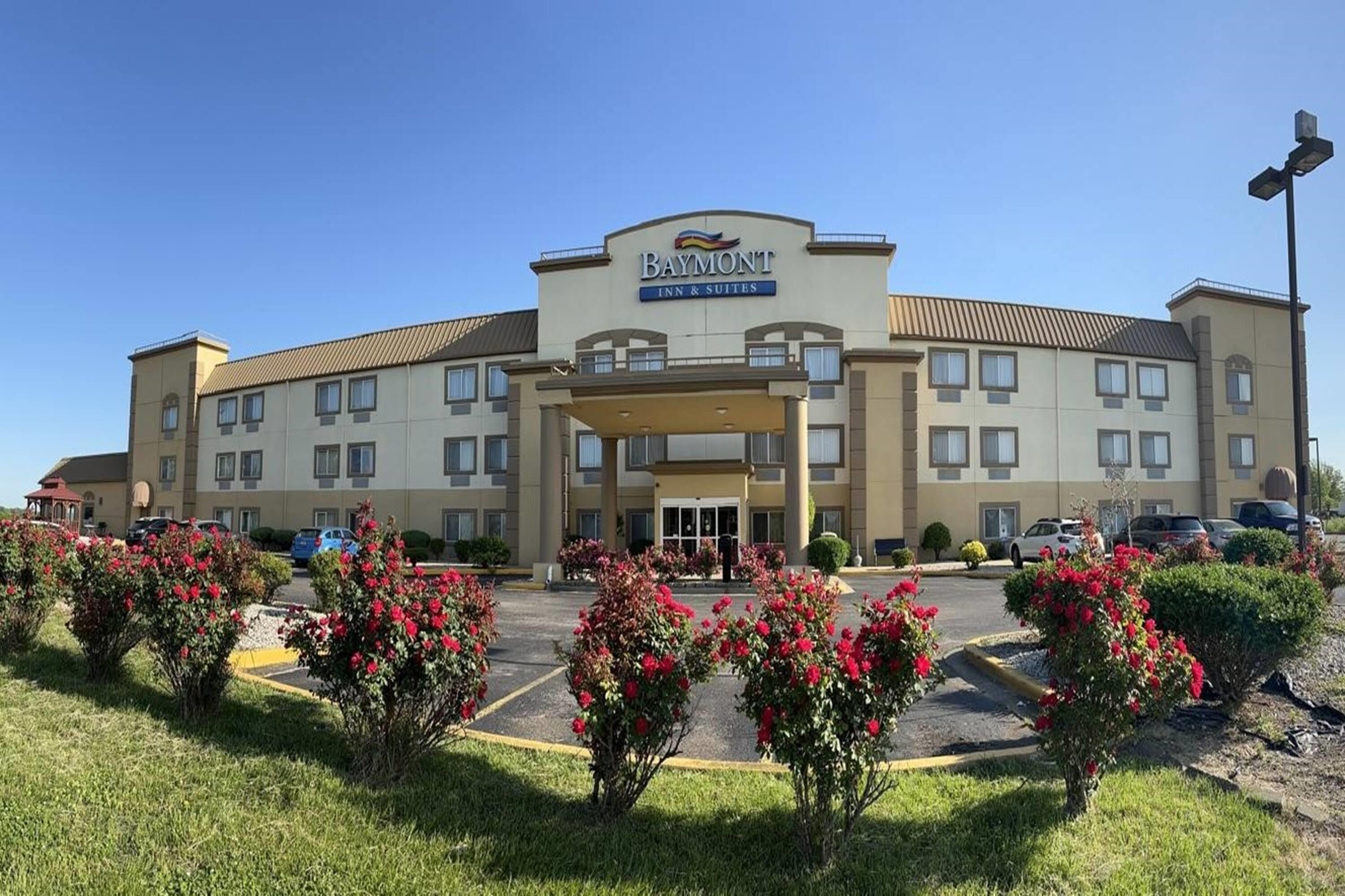 Exterior | Baymont by Wyndham Evansville North/Haubstadt
