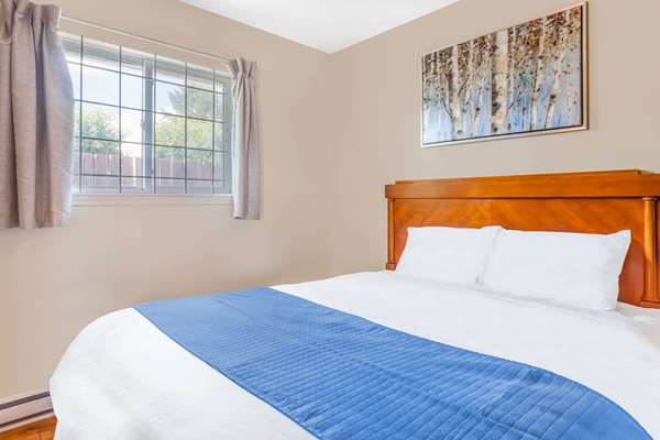 Suite - Knights Inn Merritt