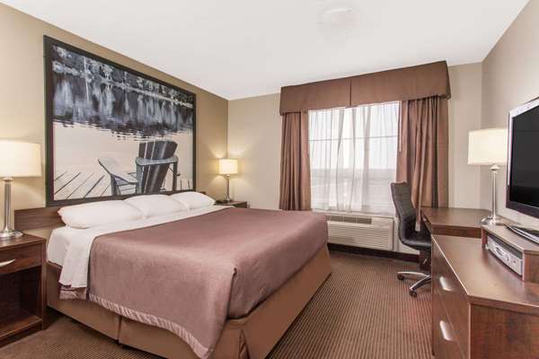 Suite - Super 8 Hotel Red Lake