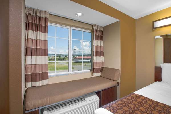  - Microtel Inn & Suites by Wyndham Harrisonburg - I-81, Exit 243