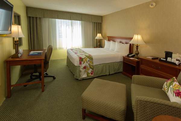  - Ramada Plaza Hotel Waikiki Honolulu