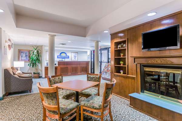  - Days Inn Chiefland