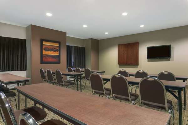  - Microtel Inn & Suites by Wyndham Minot