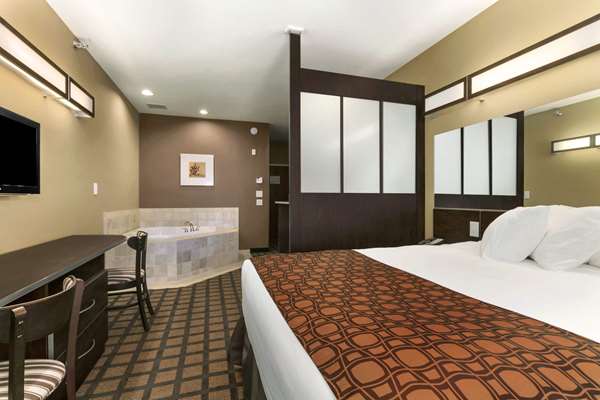 Suite - Microtel Inn & Suites by Wyndham Minot