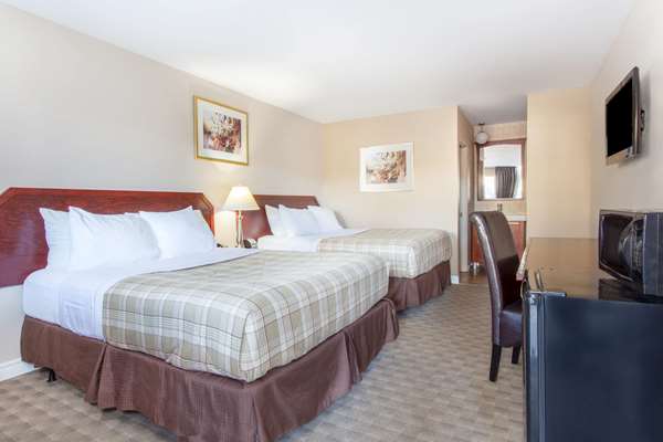  - Howard Johnson Inn Kingston