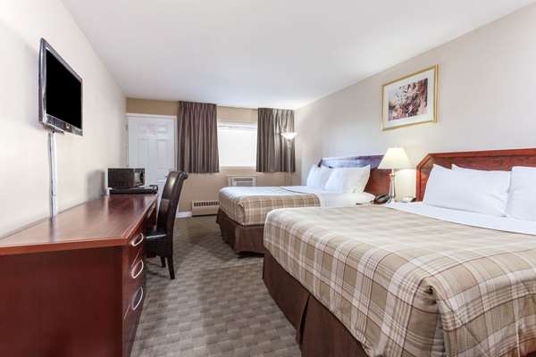  - Howard Johnson Inn Kingston