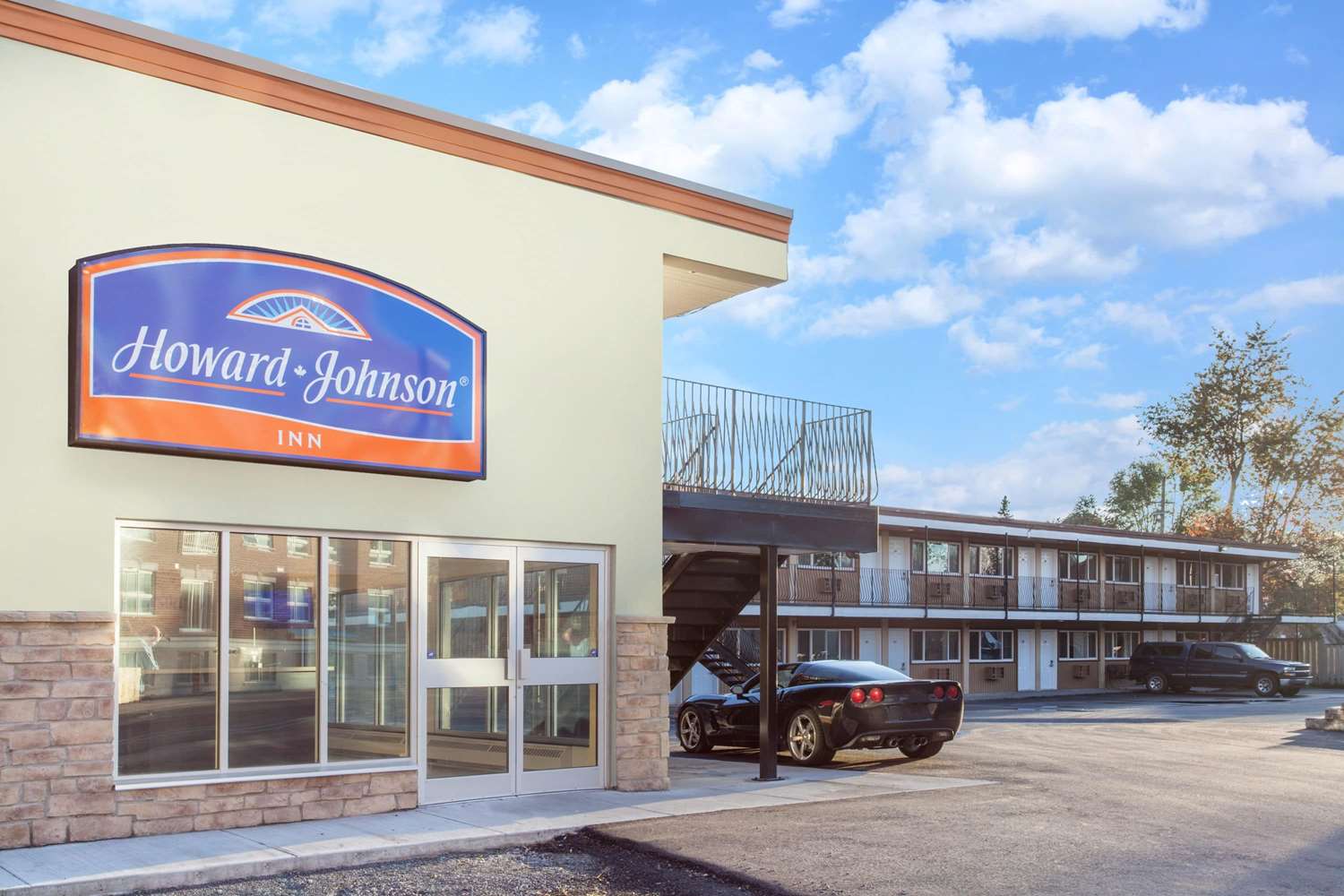 Howard Johnson Inn Kingston, ON See Discounts