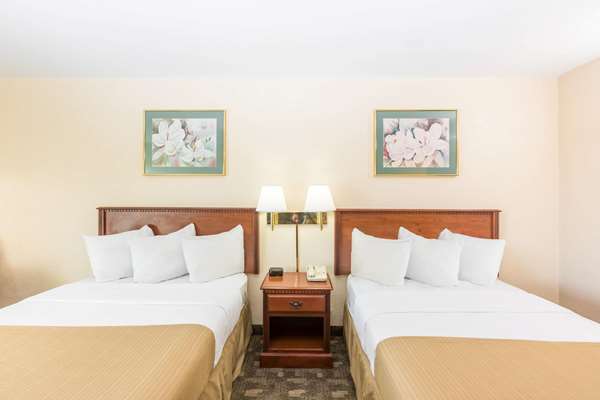  - Days Inn Grand Island - I-80, Exit 312