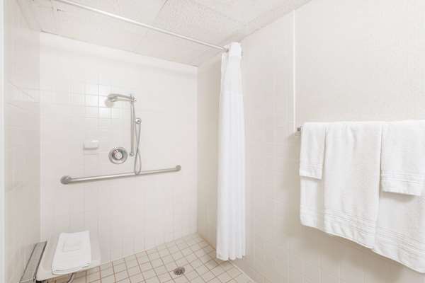  - Days Inn Grand Island - I-80, Exit 312