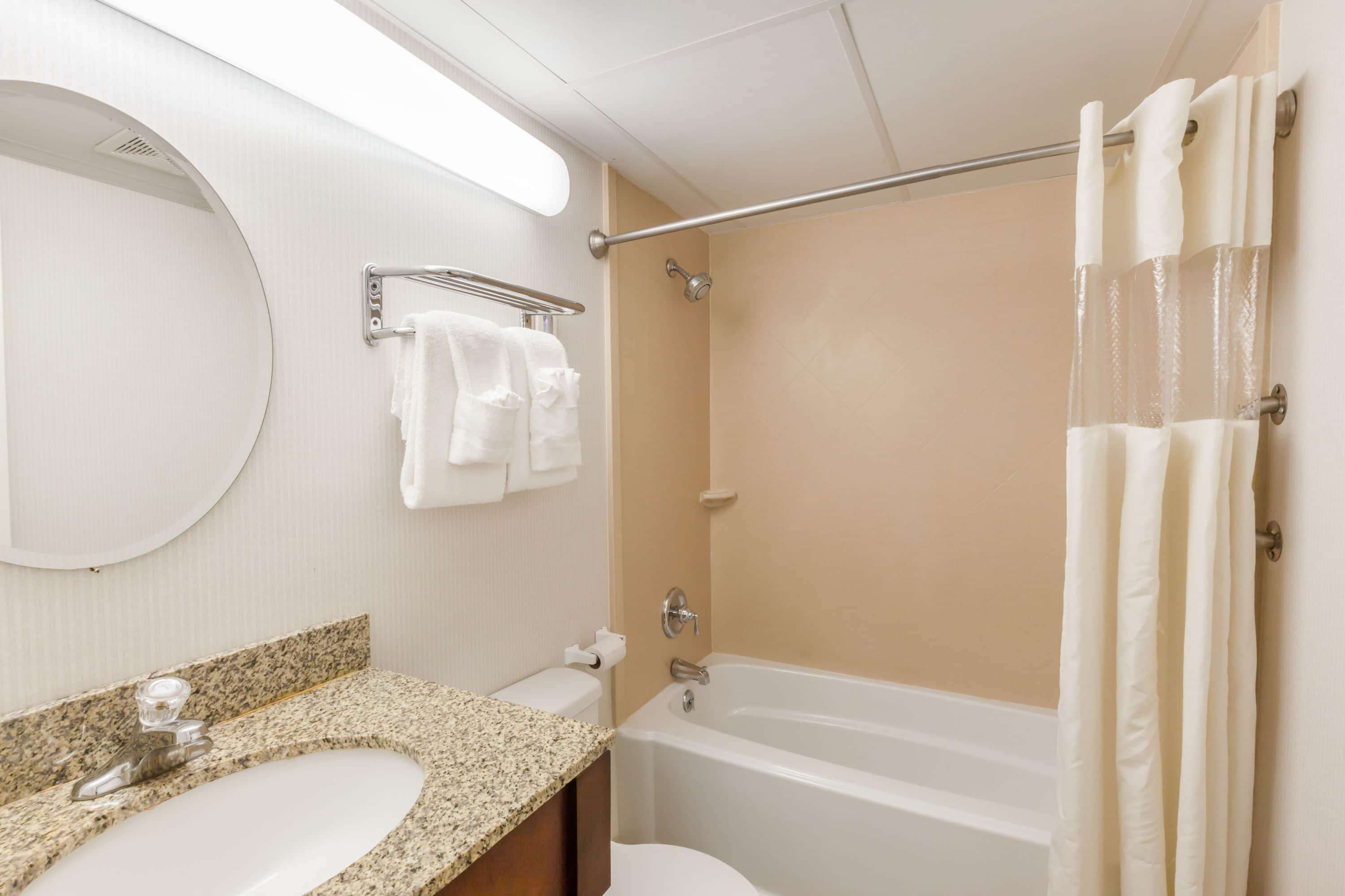 Travelodge Inn & Suites by Wyndham Albany – Albany, NY