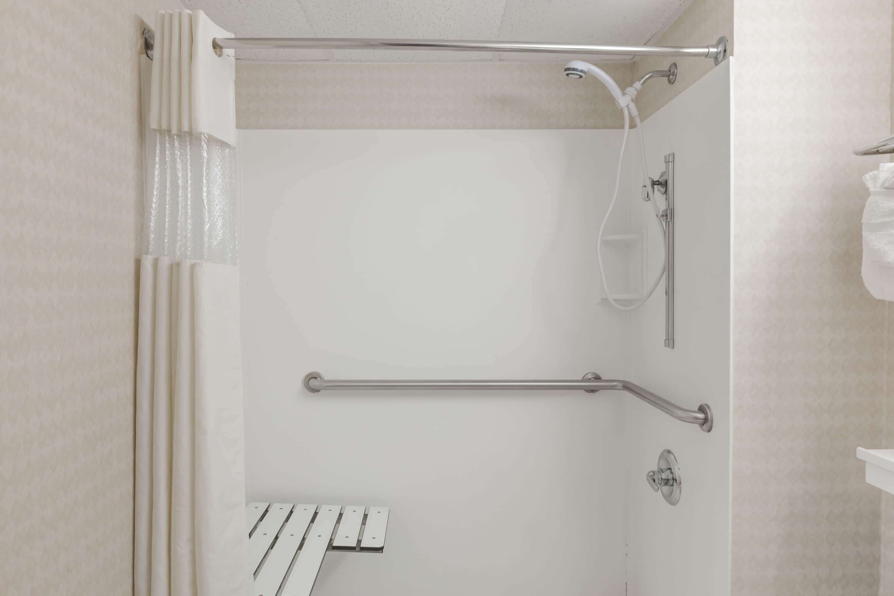 Travelodge Inn & Suites by Wyndham Albany – Albany, NY