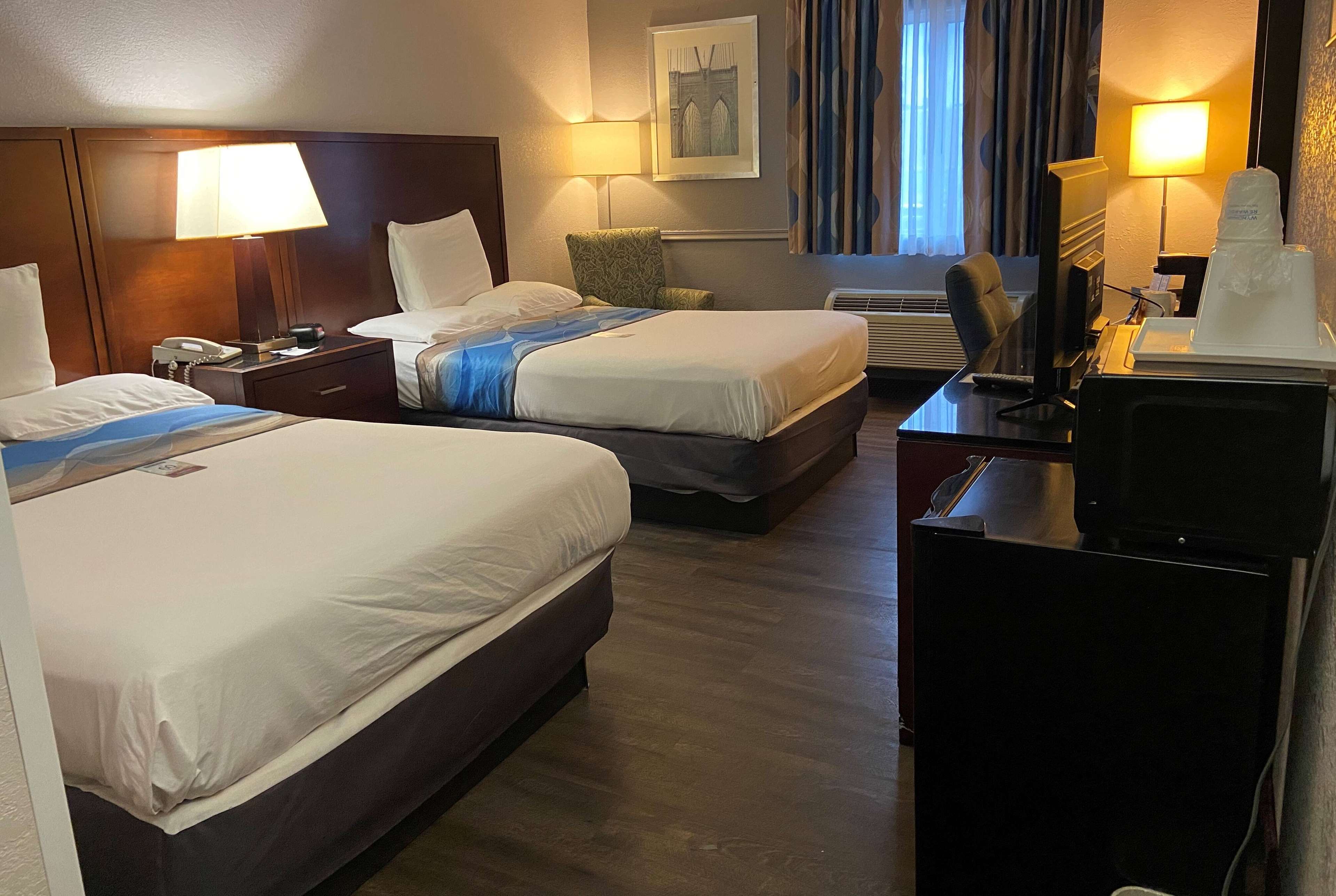Travelodge Inn & Suites by Wyndham Albany – Albany, NY