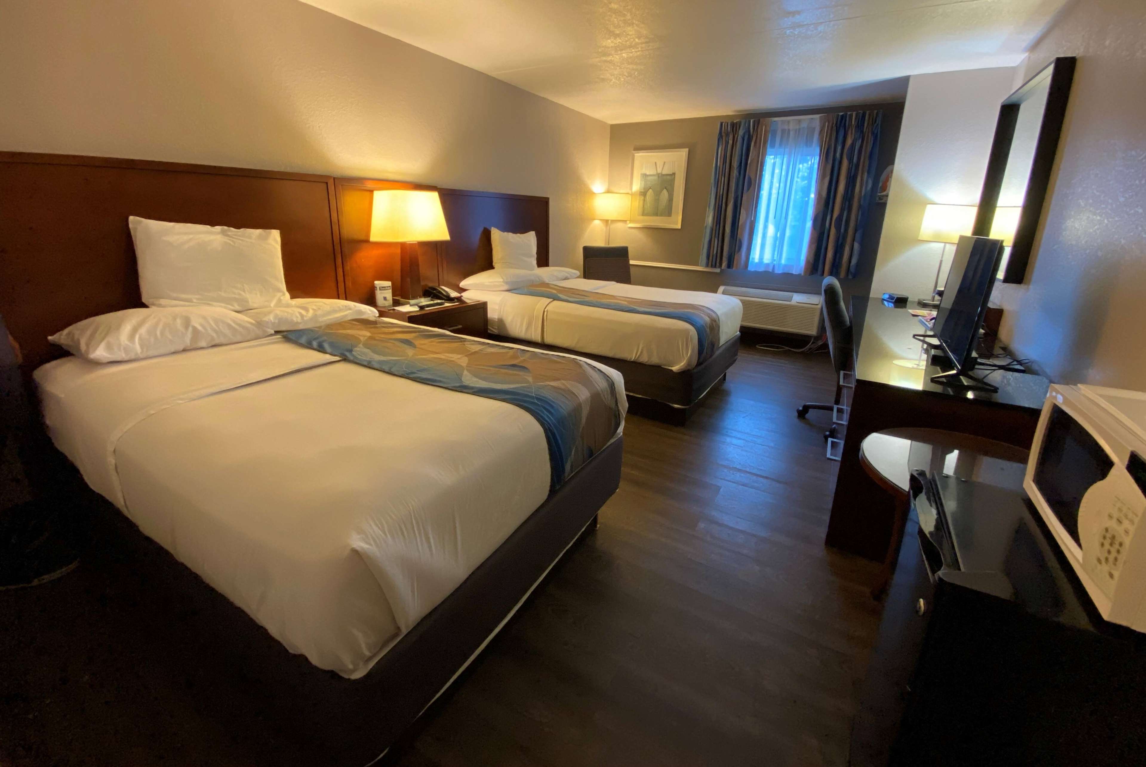 Travelodge Inn & Suites by Wyndham Albany – Albany, NY