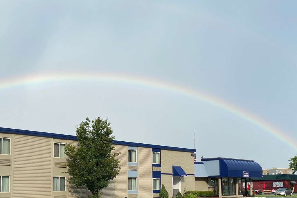 Travelodge Inn & Suites Albany