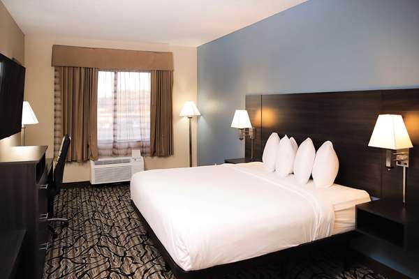  - Baymont Inn & Suites Jackson - I-55, Exits 102 & 102A