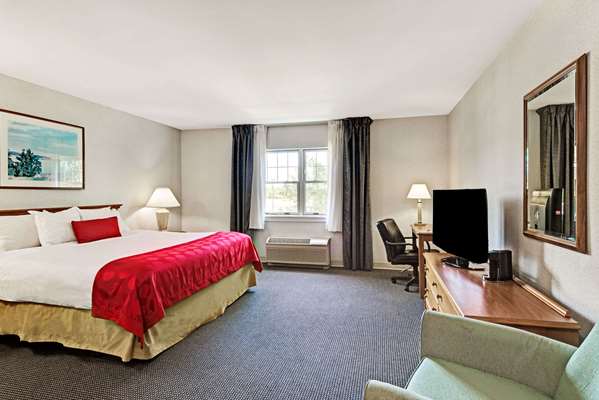 - Ramada Hotel Old Orchard Beach Area Saco