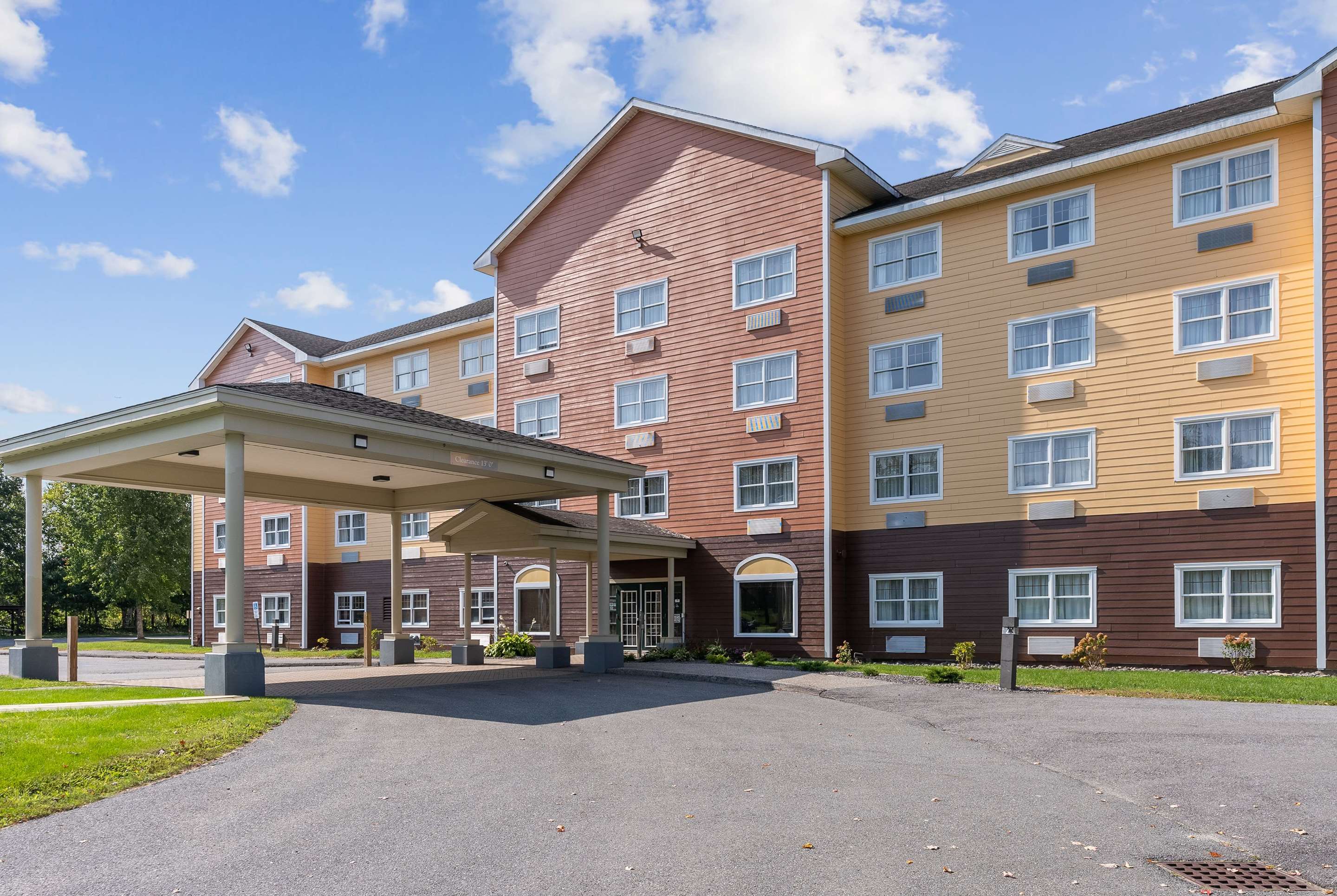 Exterior | Ramada by Wyndham Saco/Old Orchard Beach Area